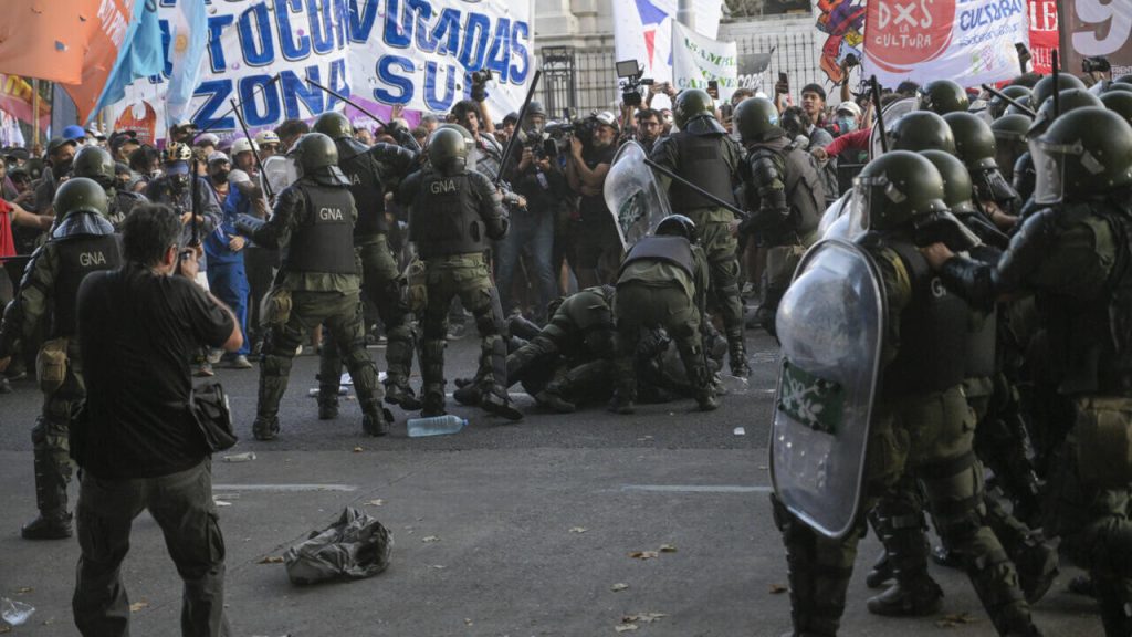 Protests in Argentina as lawmakers debate Milei’s sweeping reform bill