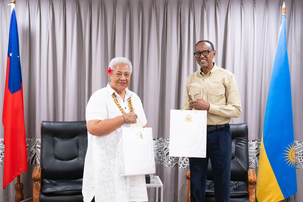 Kagame Departs Samoa with Admiration for the Nation and Congratulations for New Commonwealth Chair