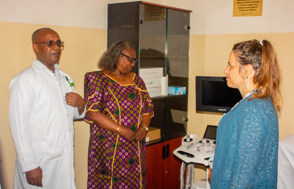 Israel Donates Ultrasound Machines to AVEGA