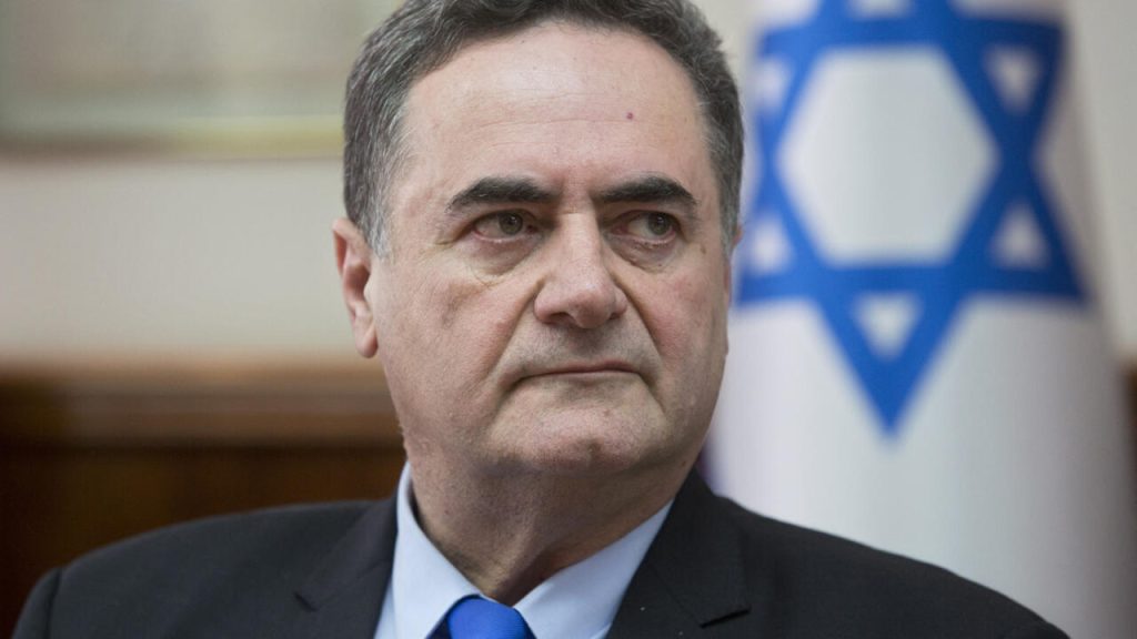 Israeli Defense Minister Threatens to Overthrow Iranian Regime