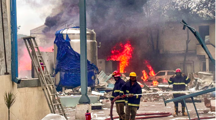 India Chemical Plant Explodes Killing 12, Dozens Injured